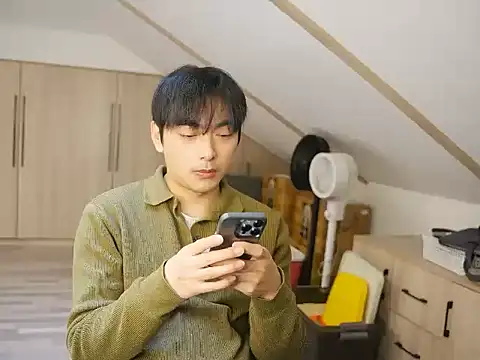 chinalover4199 online show from March 5, 2026, 2:08 am