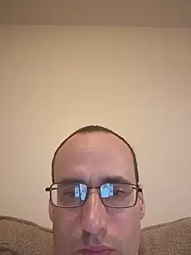 Snapshot of Mike36Acj chatting on June 22, 2026, 5:48 am Mike36Acj online show from June 22, 2026, 5:48 am