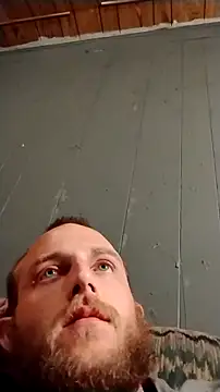 Snapshot of 618fuckupp chatting on February 12, 2025, 4:44 am 618fuckupp online show from February 12, 2025, 4:44 am