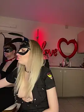 SOFYandMIKE online show from February 22, 2026, 6:09 pm