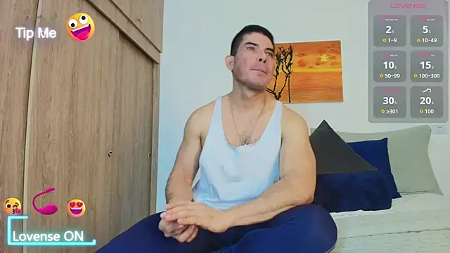 Snapshot of Andrewstelle_coleman chatting on September 18, 2025, 5:10 am Andrewstelle coleman online show from September 18, 2025, 5:10 am
