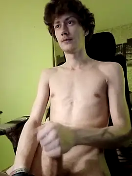 Snapshot of HalloMarcy chatting on November 18, 2025, 4:43 pm HalloMarcy online show from November 18, 2025, 4:43 pm