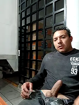 Snapshot of chinoxxx chatting on November 29, 2025, 12:55 am chinoxxx online show from November 29, 2025, 12:55 am