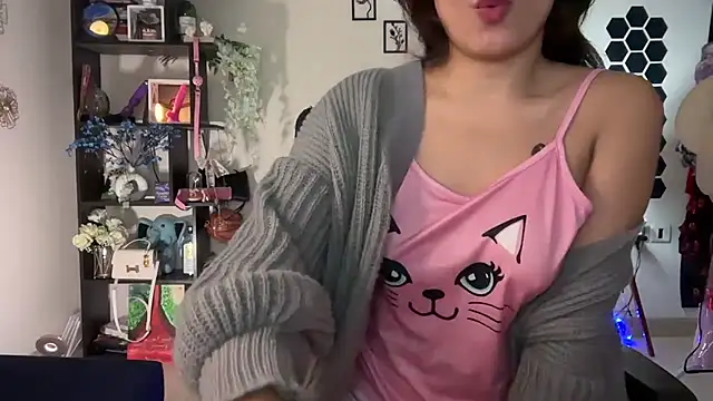 roseofvenom online show from November 30, 2025, 5:47 pm