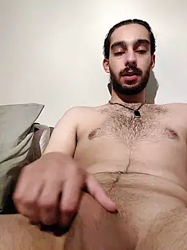 Snapshot of Levi_Latino chatting on September 10, 2025, 11:04 pm Levi Latino online show from September 10, 2025, 11:04 pm