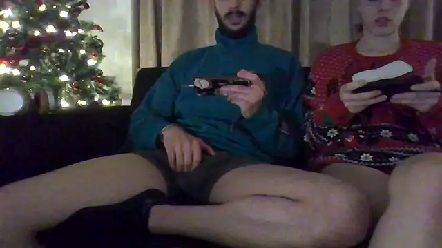 Snapshot of Levi_Latino chatting on December 26, 2024, 6:33 pm Levi Latino online show from December 26, 2024, 6:33 pm