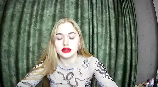 Snapshot of dorisss24 chatting on December 27, 2024, 5:26 pm dorisss24 online show from December 27, 2024, 5:26 pm