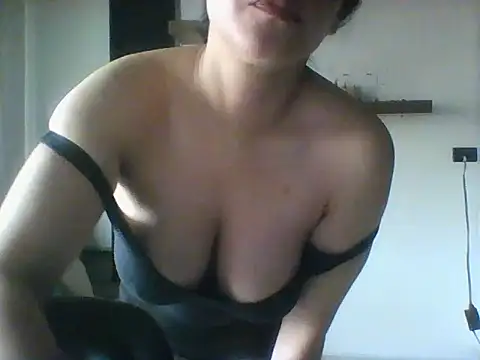 Snapshot of Dayisrik4 chatting on July 29, 2026, 5:01 pm Dayisrik4 online show from July 29, 2026, 5:01 pm