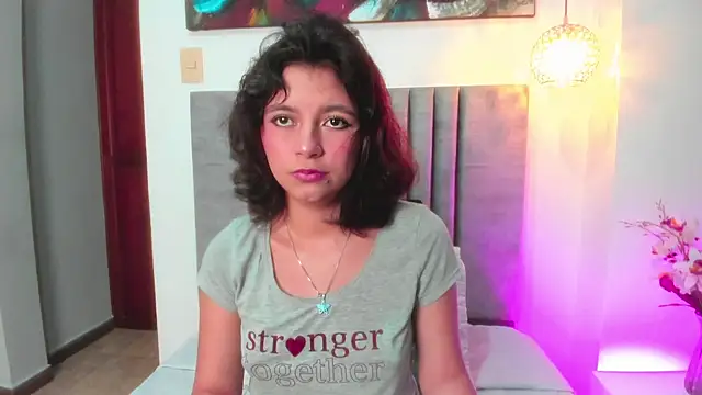 LuciaFerrero online show from October 3, 2025, 12:36 am