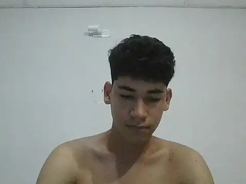 leo teen online show from September 21, 2025, 9:20 pm