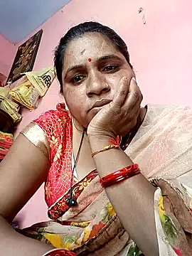 Snapshot of Aadhya_Bahri chatting on February 20, 2025, 10:16 am Aadhya Bahri online show from February 20, 2025, 10:16 am