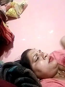 Snapshot of Aadhya_Bahri chatting on February 27, 2025, 5:58 pm Aadhya Bahri online show from February 27, 2025, 5:58 pm