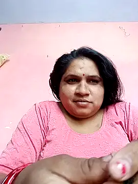 Snapshot of Aadhya_Bahri chatting on February 17, 2025, 5:04 am Aadhya Bahri online show from February 17, 2025, 5:04 am