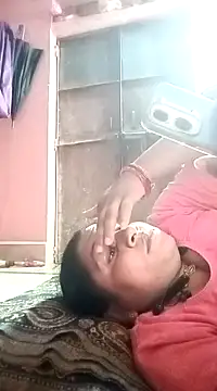 Snapshot of Aadhya_Bahri chatting on February 22, 2025, 2:52 pm Aadhya Bahri online show from February 22, 2025, 2:52 pm