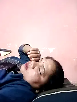 Snapshot of Aadhya_Bahri chatting on February 23, 2025, 6:34 pm Aadhya Bahri online show from February 23, 2025, 6:34 pm
