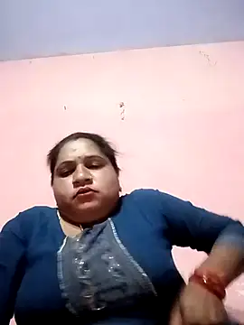Snapshot of Aadhya_Bahri chatting on March 2, 2025, 5:41 pm Aadhya Bahri online show from March 2, 2025, 5:41 pm
