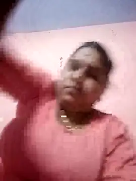 Snapshot of Aadhya_Bahri chatting on February 27, 2025, 2:54 pm Aadhya Bahri online show from February 27, 2025, 2:54 pm