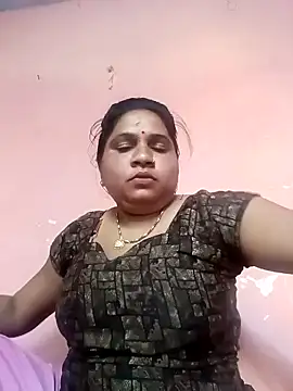 Snapshot of Aadhya_Bahri chatting on March 12, 2025, 12:15 pm Aadhya Bahri online show from March 12, 2025, 12:15 pm