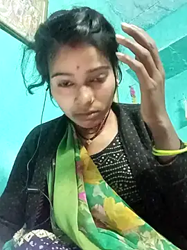 Arini Arora online show from February 1, 2025, 8:47 pm