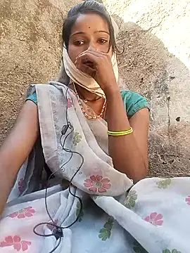 Arini Arora online show from February 25, 2025, 6:14 am