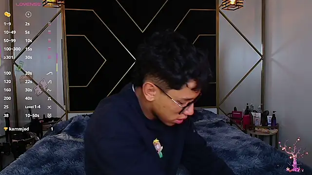 Snapshot of RyanPricee chatting on November 4, 2025, 4:16 am RyanPricee online show from November 4, 2025, 4:16 am