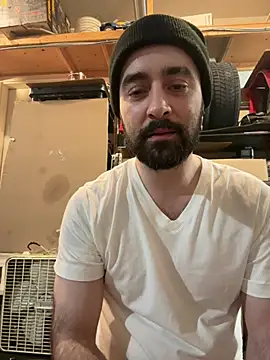 Faded-Solo online show from June 15, 2026, 2:12 am
