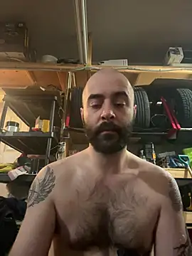 Faded-Solo online show from March 9, 2026, 1:42 am