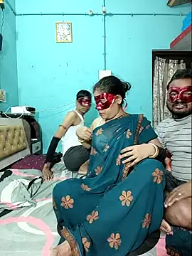 Hot purva online show from February 24, 2025, 5:09 pm