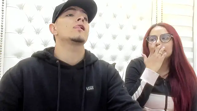 DAVID VICTORIAA online show from October 7, 2025, 1:01 pm