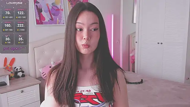 Snapshot of kittenrisha chatting on March 21, 2026, 5:41 am kittenrisha online show from March 21, 2026, 5:41 am