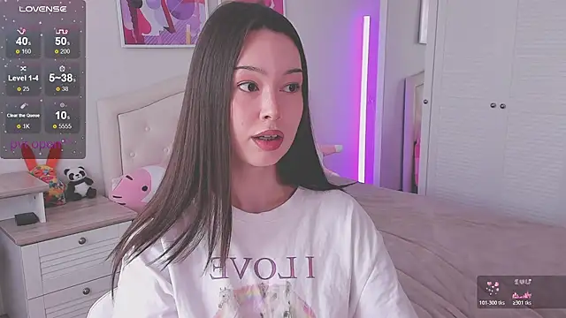 Snapshot of kittenrisha chatting on February 27, 2026, 5:07 am kittenrisha online show from February 27, 2026, 5:07 am