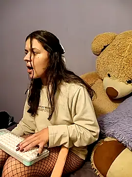 Danni shy online show from March 2, 2025, 3:41 pm