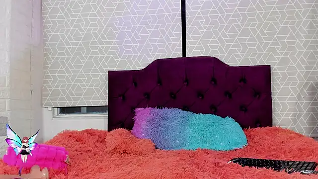 alanna love01 online show from March 6, 2025, 5:03 am