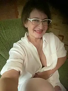 Snapshot of Prolisok473 chatting on May 15, 2026, 10:24 am Prolisok473 online show from May 15, 2026, 10:24 am