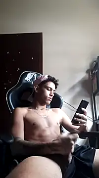 Snapshot of MALIK-PARVATI chatting on January 4, 2025, 2:46 pm MALIK-PARVATI online show from January 4, 2025, 2:46 pm