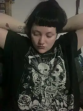 Gothicsiren online show from January 22, 2025, 8:49 pm