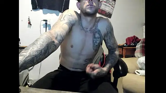 Snapshot of JamesMichael88 chatting on March 3, 2025, 6:09 am JamesMichael88 online show from March 3, 2025, 6:09 am