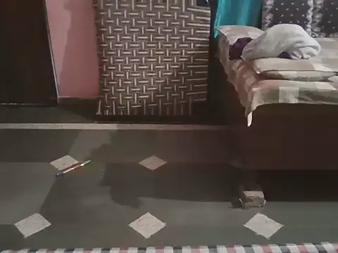 Hot-shanvi online show from November 19, 2025, 3:17 am