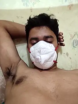 Snapshot of Whitehouse01 chatting on March 13, 2025, 6:23 pm Whitehouse01 online show from March 13, 2025, 6:23 pm