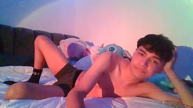 Snapshot of Calacran chatting on April 5, 2026, 7:37 am Calacran online show from April 5, 2026, 7:37 am