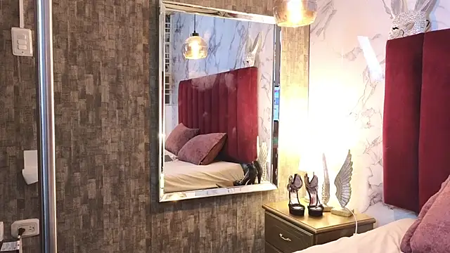 Snapshot of KRYSSTARITTER4 chatting on September 25, 2025, 2:50 am KRYSSTARITTER4 online show from September 25, 2025, 2:50 am