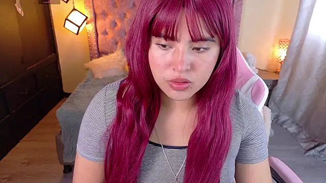 Snapshot of michell_petty01 chatting on September 12, 2025, 1:55 pm michell petty01 online show from September 12, 2025, 1:55 pm