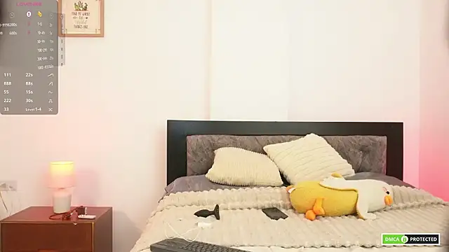 cute erelis  online show from March 20, 2026, 10:27 am