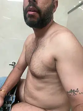 skyisthelimit12 online show from January 5, 2025, 4:59 pm