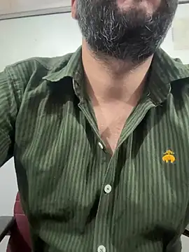 skyisthelimit12 online show from February 26, 2025, 9:01 am