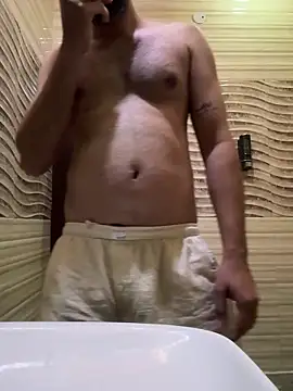 skyisthelimit12 online show from March 18, 2025, 2:29 am