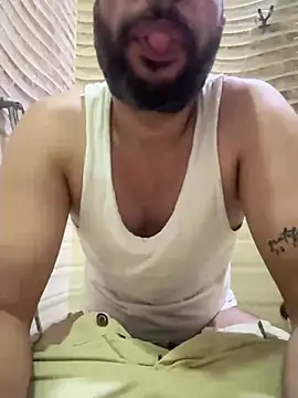 skyisthelimit12 online show from February 25, 2025, 2:26 pm