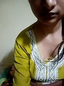 Snapshot of Piya_Ji chatting on May 12, 2026, 10:43 am Piya Ji online show from May 12, 2026, 10:43 am