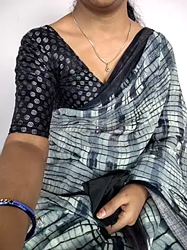 Snapshot of lovelygirl4567 chatting on March 7, 2026, 7:48 am lovelygirl4567 online show from March 7, 2026, 7:48 am