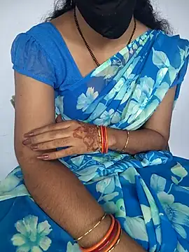 Snapshot of lovelygirl4567 chatting on March 11, 2026, 4:39 am lovelygirl4567 online show from March 11, 2026, 4:39 am